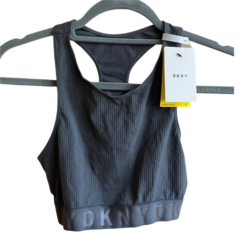 DKNY sports bra Size Medium gray NWT Seamless Ribbed Racerback Full Coverage